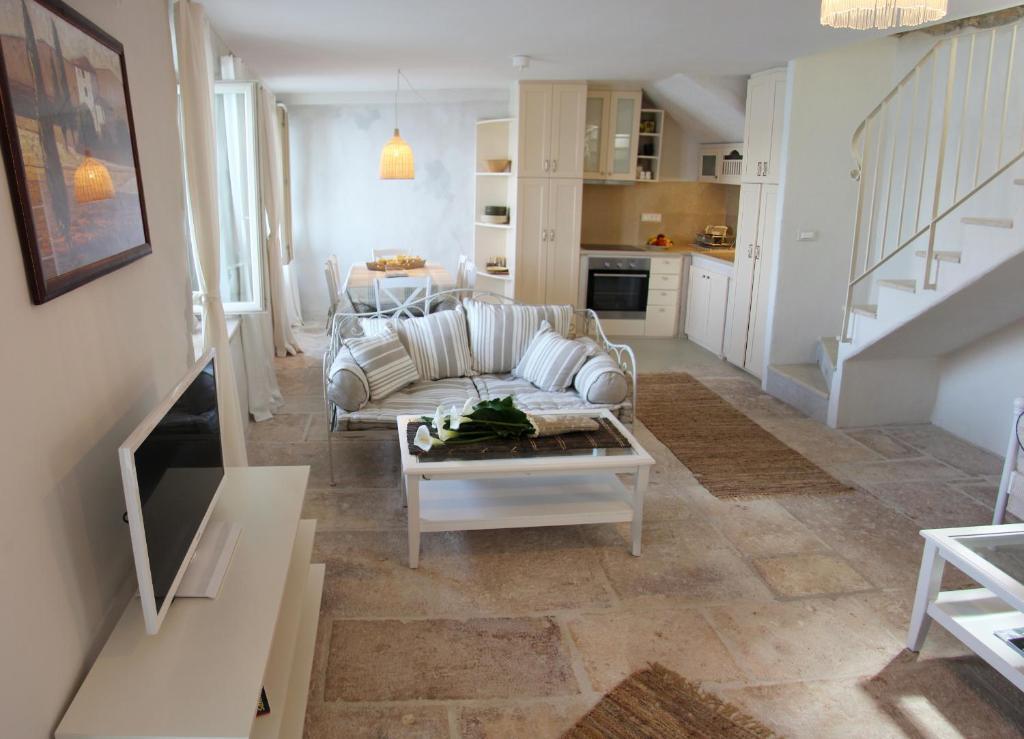 Casa Svalba Apartment Ровин Стая снимка