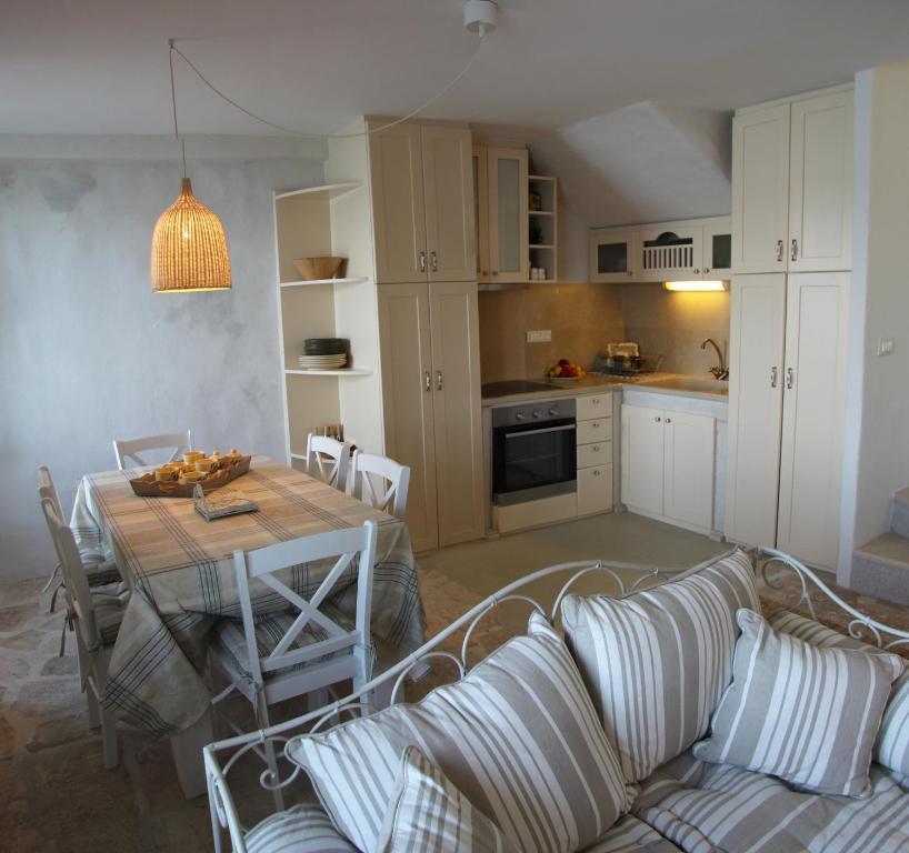 Casa Svalba Apartment Ровин Стая снимка